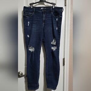 Distressed Skinny Jeans